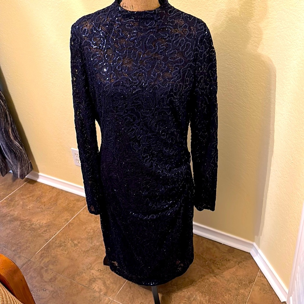 LAUREN knee length sequined dress